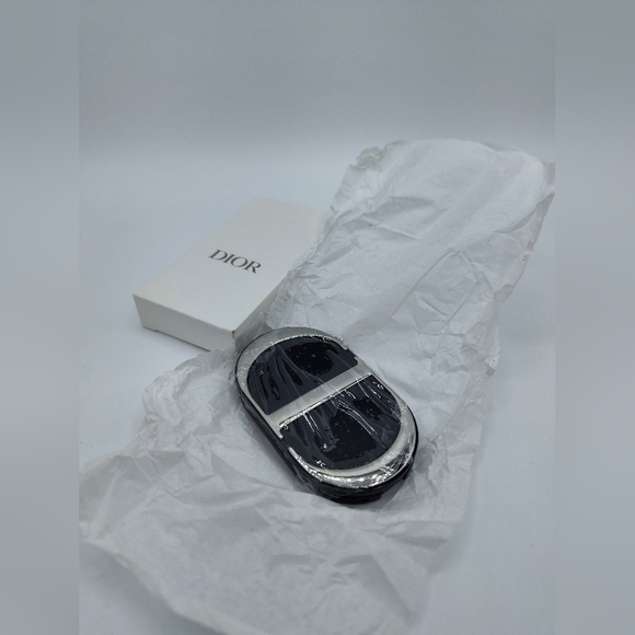unknown Accessories - DIOR 2024 Phone Stand Holder Gift Box Luxury Accessory NIB